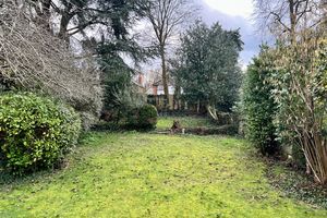 Photo 5- click for photo gallery